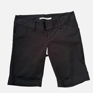 Women's Alice + Olivia Black Cotton Blend Bermuda Shorts - Size 6